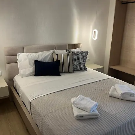 Ilias * Szkála Potamiász