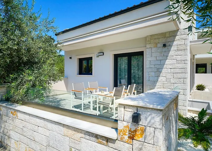 Ilias * 斯卡拉伯塔麦斯