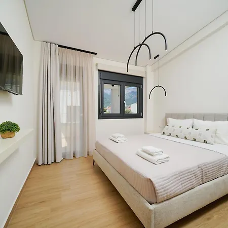Villa Ilias