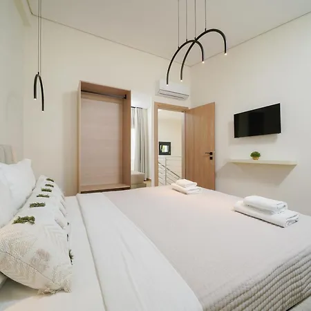 Villa Ilias